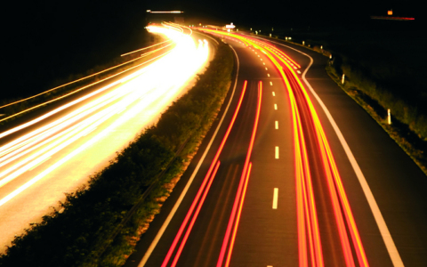 Autobahn_nachts_thumb