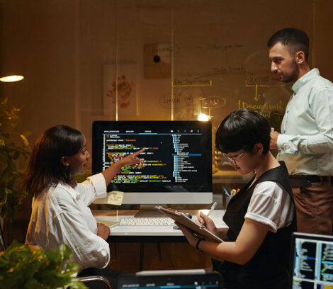 IT Team using Data Storage Software by Open-E